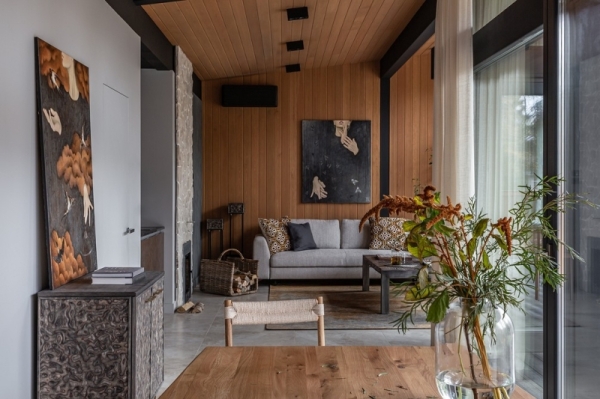 Идеальный пространство для отдыха: банный домик 66 кв. м с кухней-гостиной и спальней | ivd.ru